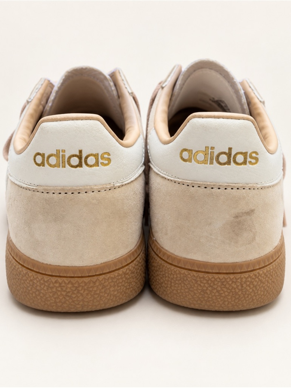 adidas Men’s Beige Suede Sneakers with White Stripes size US 9.5 - Picture 4 of 5